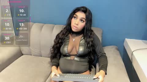 kaylaprince_ online show from 10/31/25, 02:23
