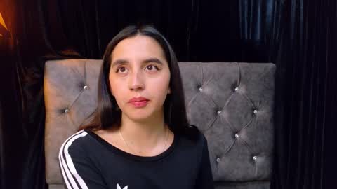 Snapshot of kaylee_lee chatting on 09/26/25, 08:57 kaylee_lee online show from 09/26/25, 08:57