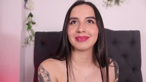 Snapshot of kaylee_lee chatting on 01/19/26, 04:38 kaylee_lee online show from 01/19/26, 04:38