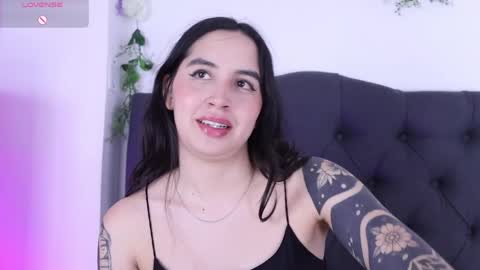 Snapshot of kaylee_lee chatting on 04/07/26, 03:40 kaylee_lee online show from 04/07/26, 03:40