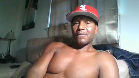 Snapshot of kayleekakesnslim chatting on 09/29/25, 04:01 kaylee kakes online show from 09/29/25, 04:01