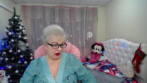 kaylesmoll online show from 01/08/25, 10:58