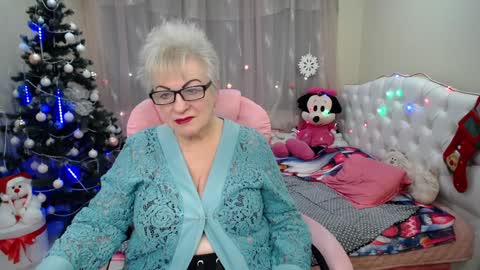 kaylesmoll online show from 01/18/25, 02:36