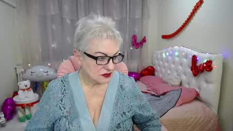 kaylesmoll online show from 02/27/25, 01:48