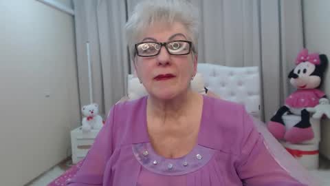 kaylesmoll online show from 02/28/26, 07:48