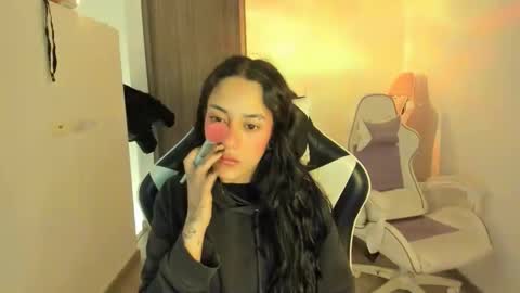 kaylie online show from 11/29/25, 11:02