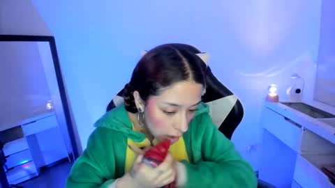 kaylie online show from 06/08/26, 10:04