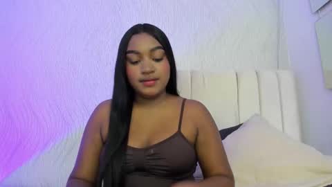 Snapshot of kayna_gomez chatting on 11/26/25, 07:04 Kayna online show from 11/26/25, 07:04