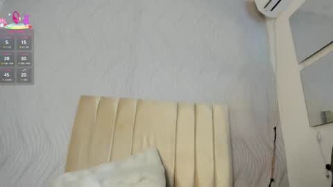 Kayna online show from 05/24/26, 07:19
