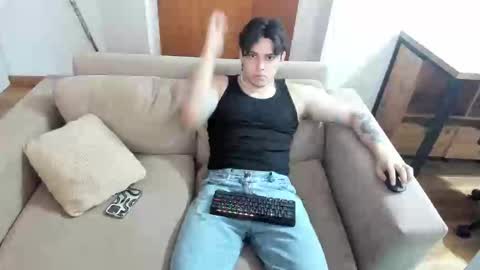 Snapshot of kaynn_b chatting on 02/01/25, 12:07 kaynn_b online show from 02/01/25, 12:07