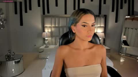 Snapshot of kayralanne chatting on 03/19/26, 03:32 Kay online show from 03/19/26, 03:32