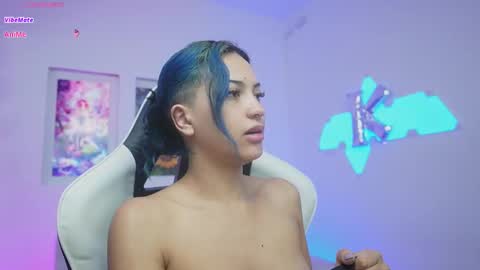 Kayra online show from 10/13/25, 11:43