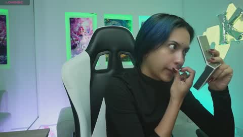 Kayra online show from 12/04/25, 12:14