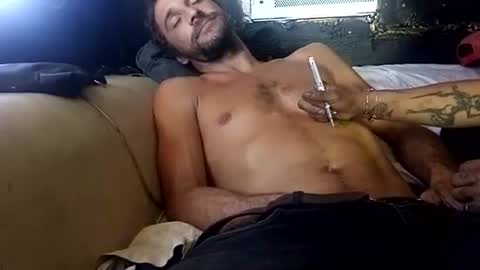 Kay online show from 11/05/25, 07:03