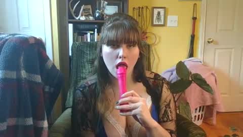 Katie Bird online show from 12/16/24, 07:21