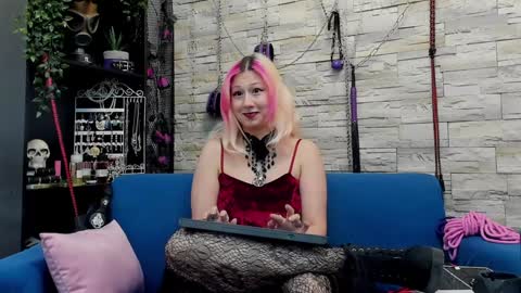 Miss Kazia online show from 01/03/25, 12:43