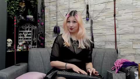 Miss Kazia online show from 02/04/25, 03:00