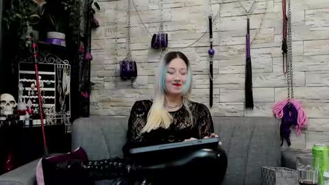 Miss Kazia online show from 03/06/26, 02:08