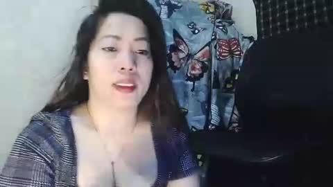 Snapshot of kazzandrasexy chatting on 10/14/25, 07:47 Kazzandra online show from 10/14/25, 07:47