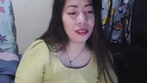 Snapshot of kazzandrasexy chatting on 10/23/25, 09:24 Kazzandra online show from 10/23/25, 09:24