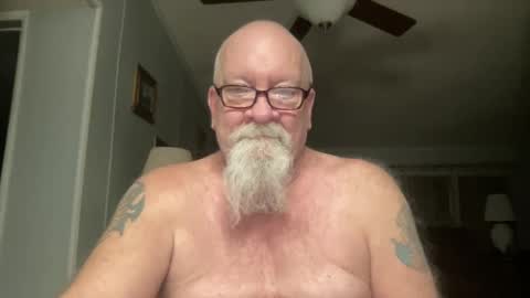 Snapshot of kcbace61760 chatting on 01/13/25, 10:58 kcbace61760 online show from 01/13/25, 10:58