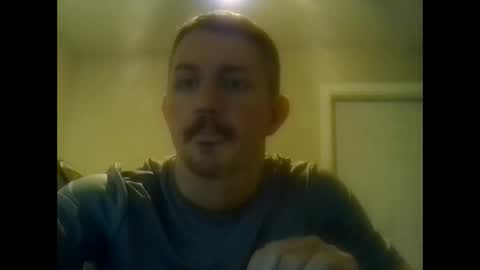Snapshot of kcufem23 chatting on 04/21/26, 03:50 kcufem23 online show from 04/21/26, 03:50
