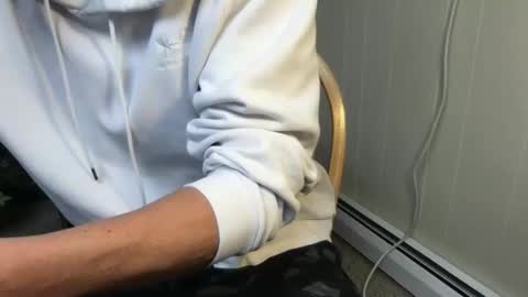 Snapshot of keahi420 chatting on 10/30/25, 11:11 keahi420 online show from 10/30/25, 11:11