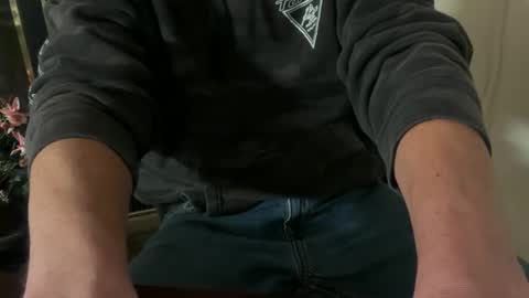 Snapshot of keahi420 chatting on 11/13/25, 12:53 keahi420 online show from 11/13/25, 12:53