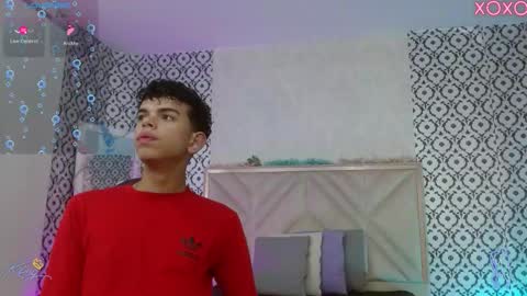 Snapshot of keahi_tay chatting on 03/08/26, 11:58 keahi online show from 03/08/26, 11:58
