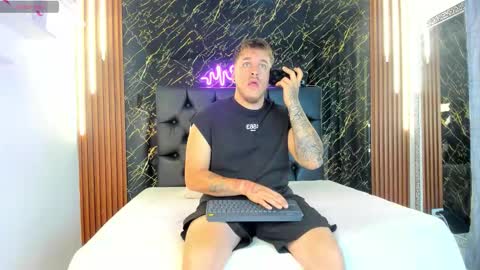 Keane online show from 09/13/25, 12:16