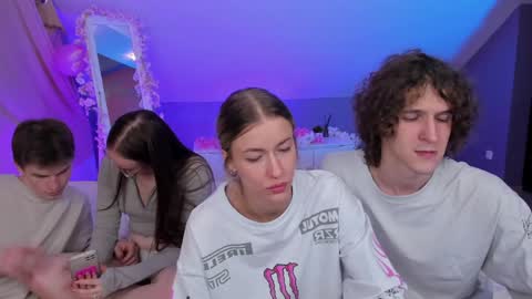 Snapshot of kebesheska chatting on 02/01/25, 05:26 Seb Polly Roxy Jonny online show from 02/01/25, 05:26