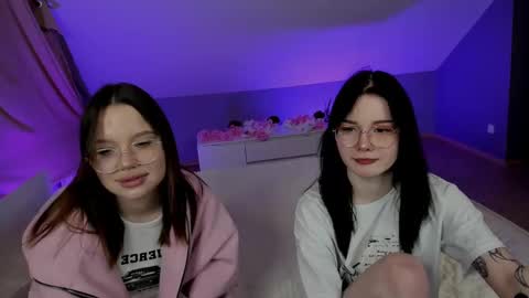 Snapshot of kebesheska chatting on 02/10/25, 02:59 Seb Polly Roxy Jonny online show from 02/10/25, 02:59