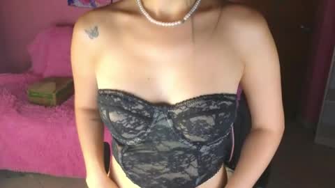 Snapshot of keeiity_moon chatting on 04/17/26, 01:58 keeiity_moon online show from 04/17/26, 01:58