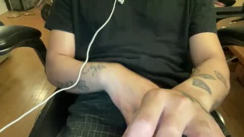 Keesey23 online show from 06/10/26, 03:07