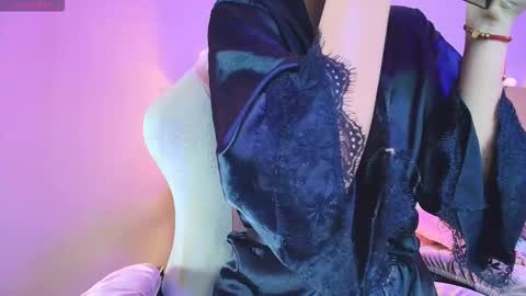 Snapshot of keidancee chatting on 11/23/25, 09:14 Keidance online show from 11/23/25, 09:14