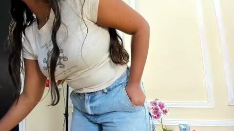 keila online show from 09/17/25, 12:51