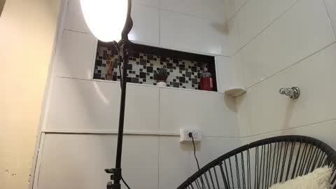 keila online show from 10/07/25, 12:02