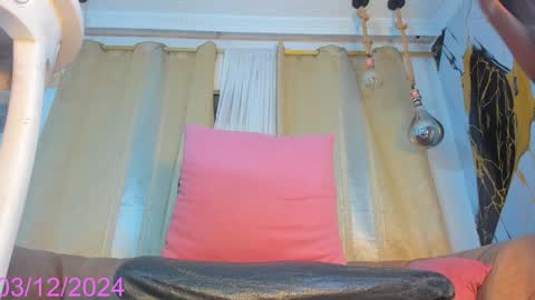 Snapshot of keila_mendoza chatting on 12/03/24, 04:39 Keila online show from 12/03/24, 04:39