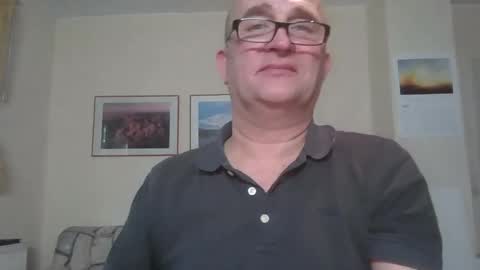 Snapshot of keilie1 chatting on 12/22/24, 11:20 keilie1 online show from 12/22/24, 11:20