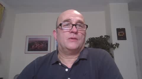 keilie1 online show from 01/18/25, 07:04