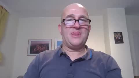 Snapshot of keilie1 chatting on 11/24/25, 06:51 keilie1 online show from 11/24/25, 06:51