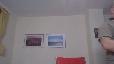 Snapshot of keilie1 chatting on 11/29/25, 10:24 keilie1 online show from 11/29/25, 10:24