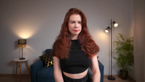 keira_knight online show from 02/24/25, 10:36