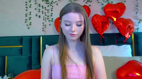 Keira online show from 02/13/25, 09:06