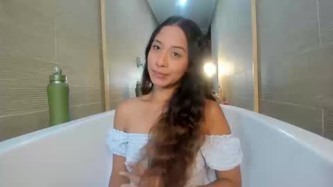 keiry_gonzalez11_aws online show from 09/11/25, 12:00