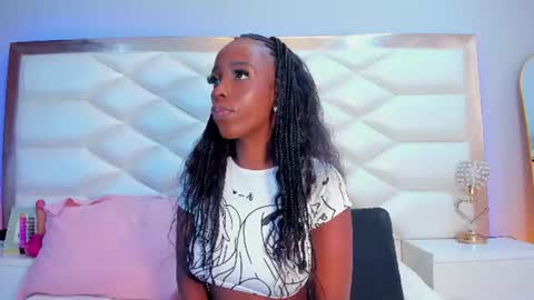 Snapshot of keishaconie chatting on 06/25/26, 07:07 Ebony - Keisha online show from 06/25/26, 07:07