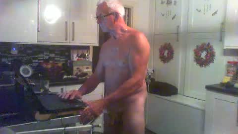 keith196363 online show from 08/09/26, 09:31