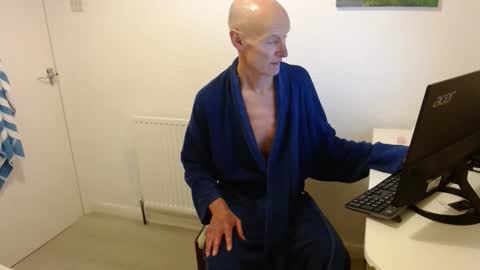 Keith online show from 11/09/25, 07:12