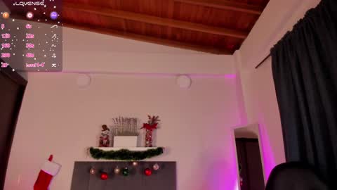 Sofia online show from 12/14/24, 10:24