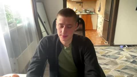 Snapshot of keksik__ chatting on 05/31/26, 06:21 keksik__ online show from 05/31/26, 06:21